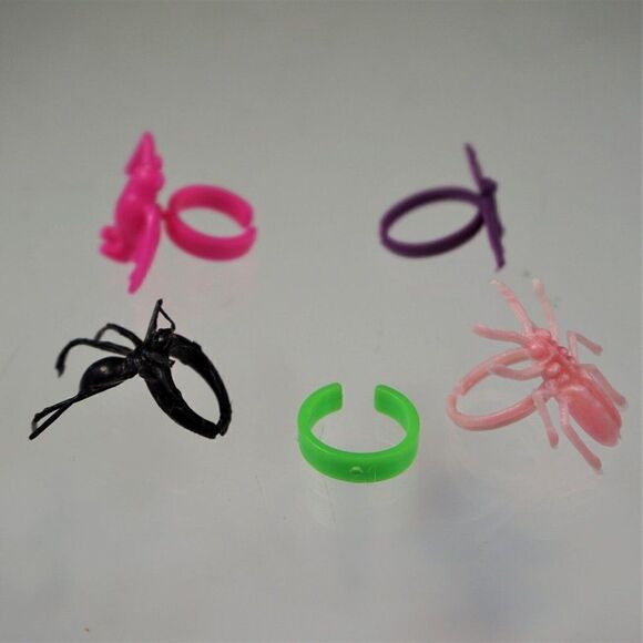 Vintage 90s McDonalds Halloween Happy Meal Toys - Picture 7 of 10